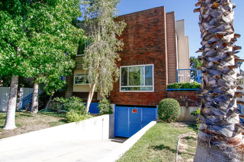The parking for 444 Milford Villas in Glendale California