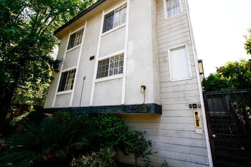 The building at 503 Lincoln Ave