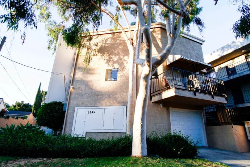 The balcony seen at Altura Avenue in Glendale California