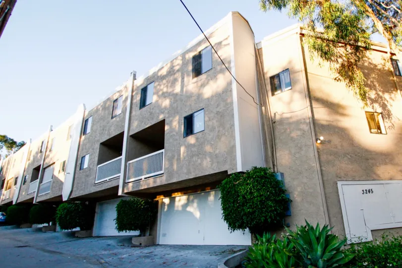 The Altura Avenue building in Glendale California