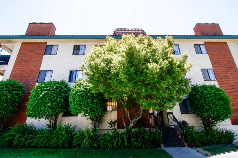 The landscaping around Burchette Villas