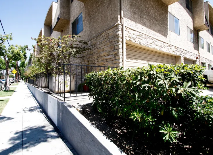 The landscaping around California Towers in Glendale California