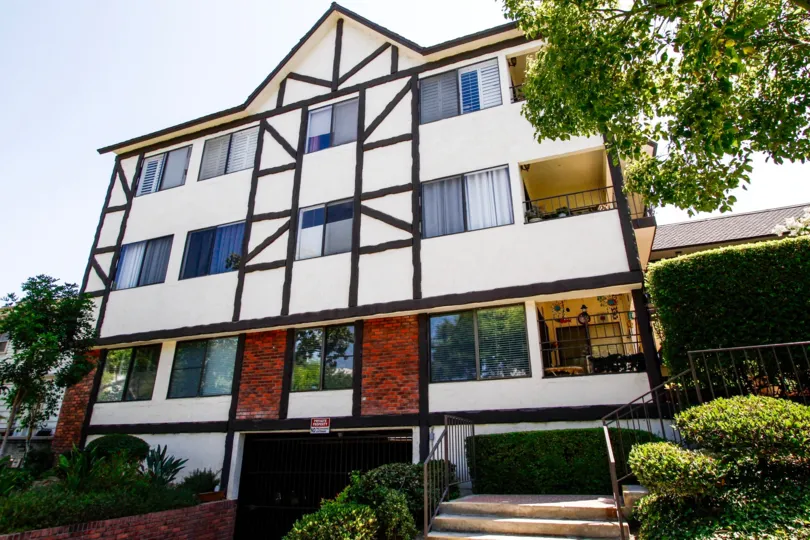 The windows in the Chester House in Glendale California