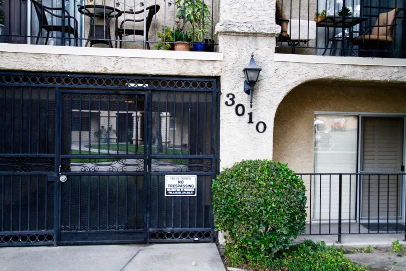 The address for Crescenta Villa