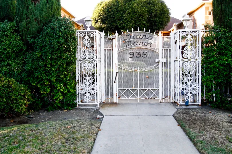 The address for Diana Manor written on the gate