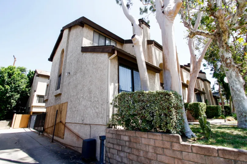 The landscaping seen around Elk Townhomes in Glendale California