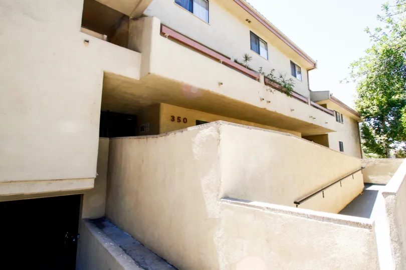The architecture of the Glendale Terrace in Glendale California