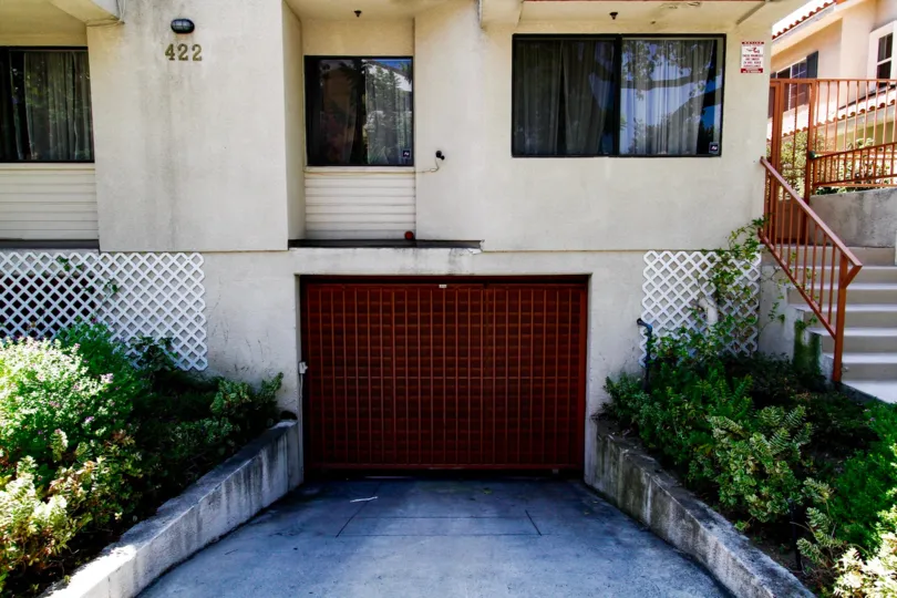The parking at the Hawthrone Villas