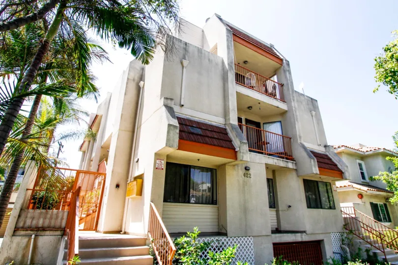 The balconies at Hawthrone Villas