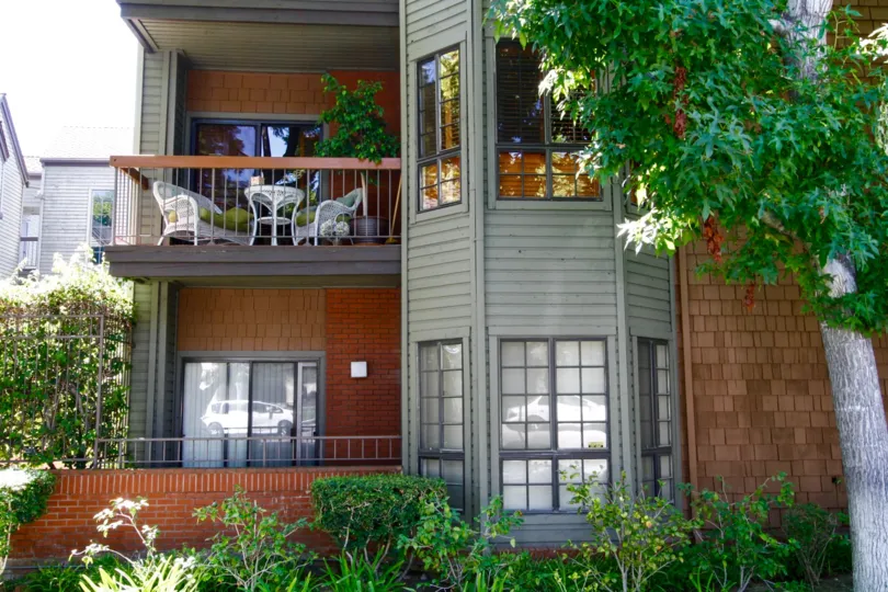 The windows in the Hillside Manor units