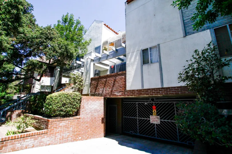The Howard Geneva building in Glendale California