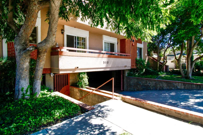 The Justin Villas building