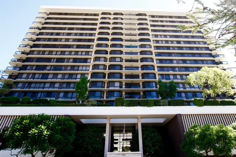 The Monterey Island building in Glendale California