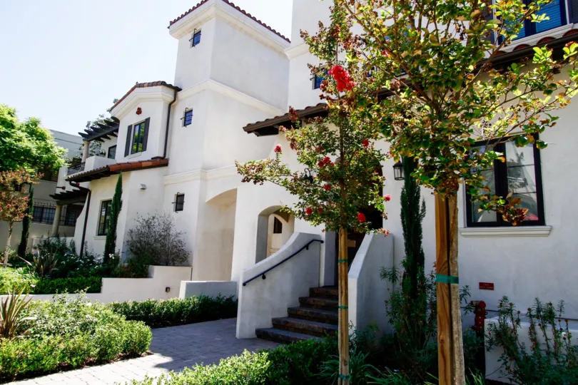 The Myrtle Villas building in Glendale California