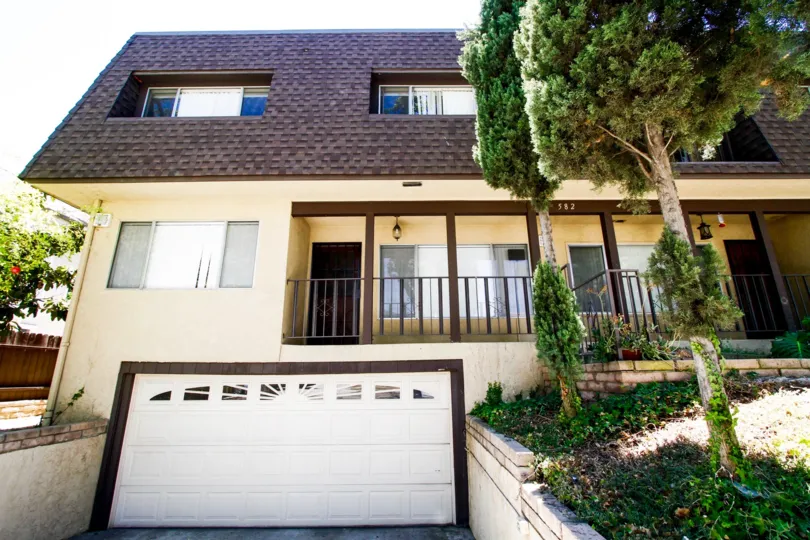 The garage for parking at Palm Drive in Glendale California