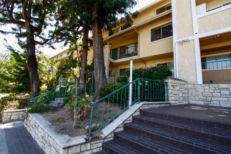 The stairs leading up to Sinclair Gardens