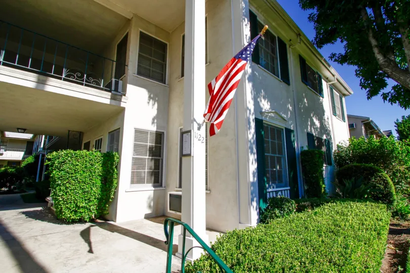 The flag hanging outside of Verdugo Manor