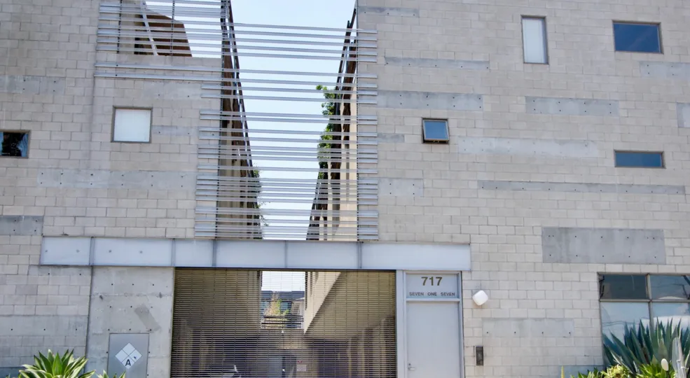 The Cahuenga Lofts looks wide enough with closed windows and no one around