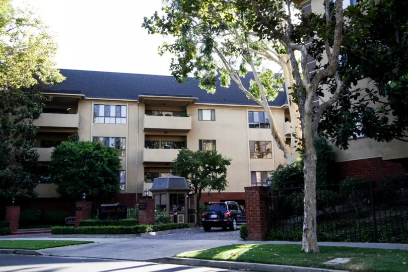 The driveway entrance into Hancock Park Terrace