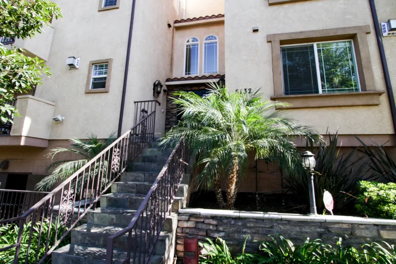 The stairs leading up to the entrance of Maplewood Courtyard