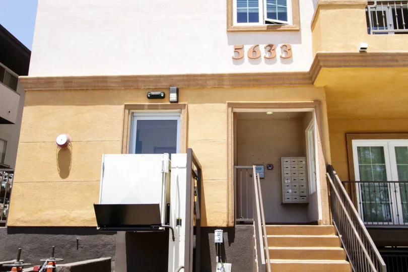An elevator lift to the front entry is available at Carleton Crest
