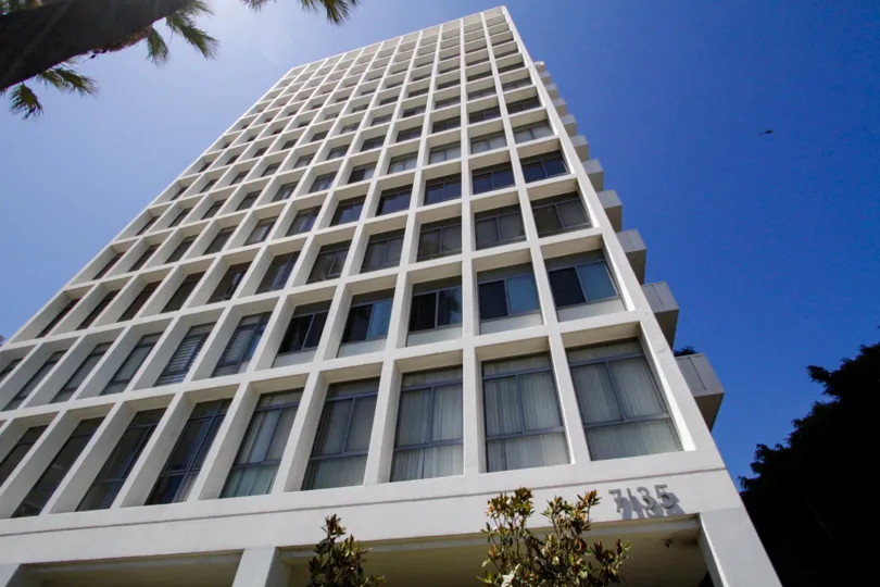 Hollywood Versailles Tower is a high-rise building in Hollywood