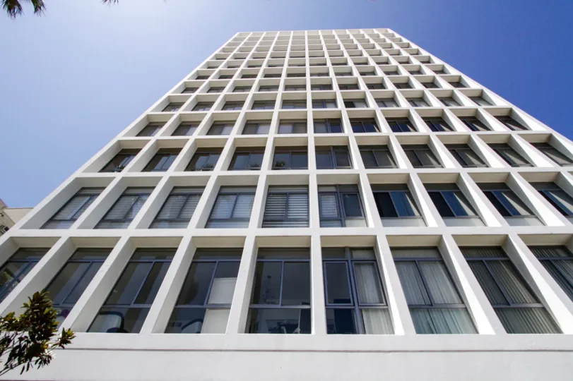 Hollywood Versailles Tower offers floor to ceiling windows allowing in plenty of light