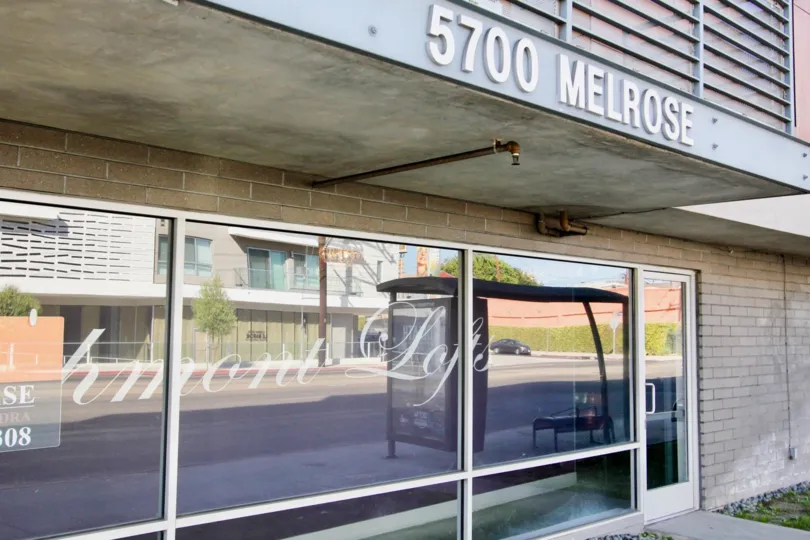 The entrance into Larchmont Lofts in Hollywood, California