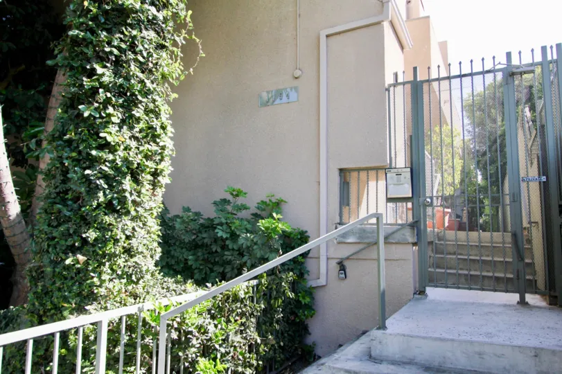 The entryway into Orange Drive in Hollywood, California