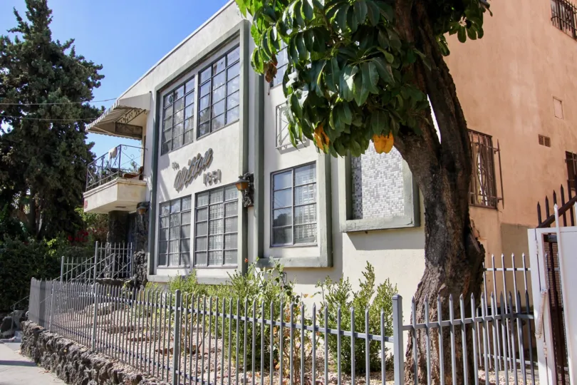 The lanscaping around The Wilton in Hollywood, California