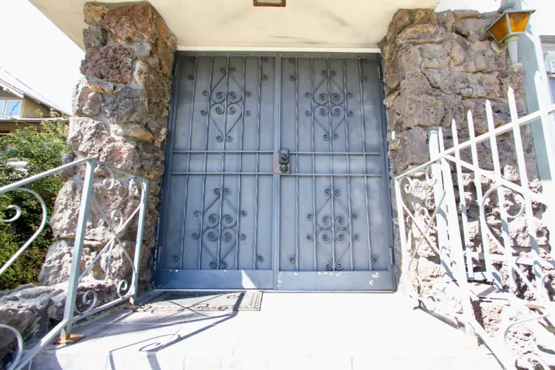 The entrance into The Wilton