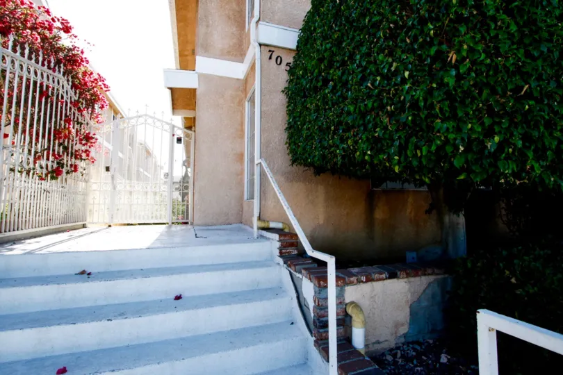 The stairs leading up to 705 Myrtle Ave in Inglewood