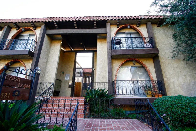 The entrance into Casa Loma in Inglewood