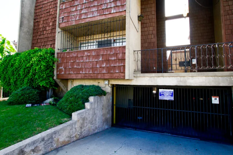The driveway into the parking for El Sol in Inglewood