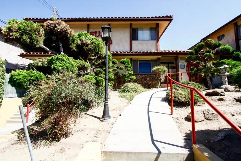 The walkway up to the Fuji Gardens in Inglewood