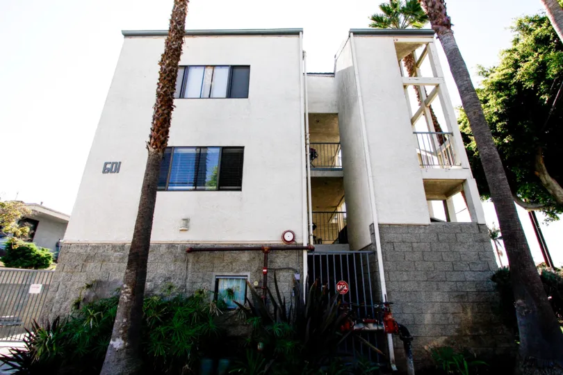 The Grevillea Townhomes building in Inglewood