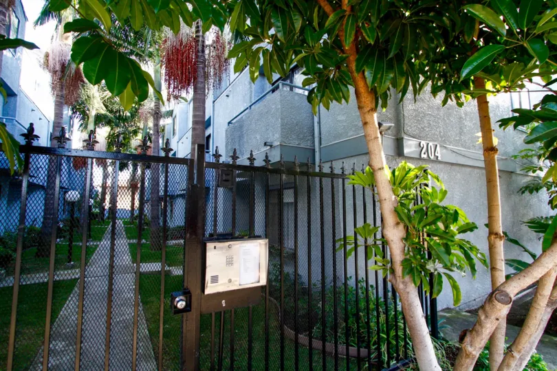 The entrance into the Inglewood Estates