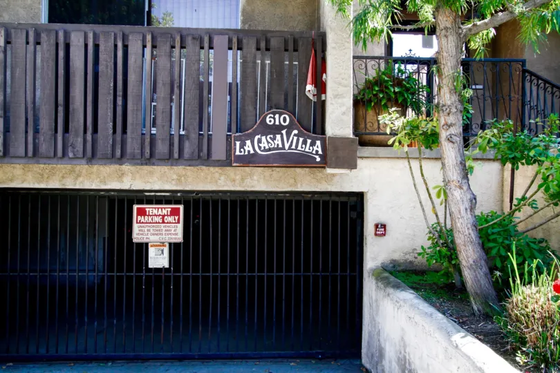 The parking at La Case Villa
