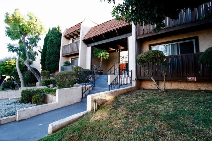 The entryway into Las Casitas in Inglewood