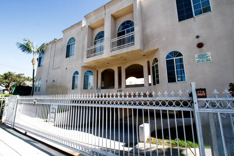 The balconies seen at Queen Villas
