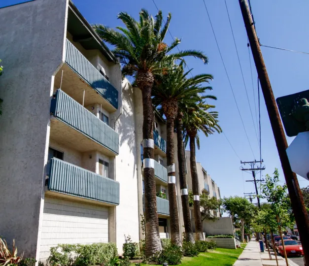 The landscaping seen around the Regent Court in Inglewood