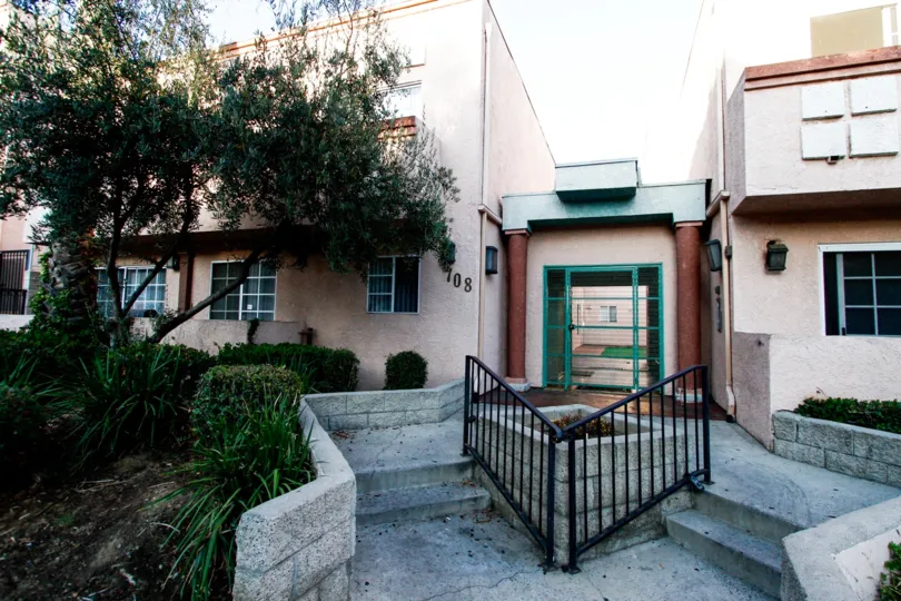 The walkway up to 708 N Eucalyptus Ave
