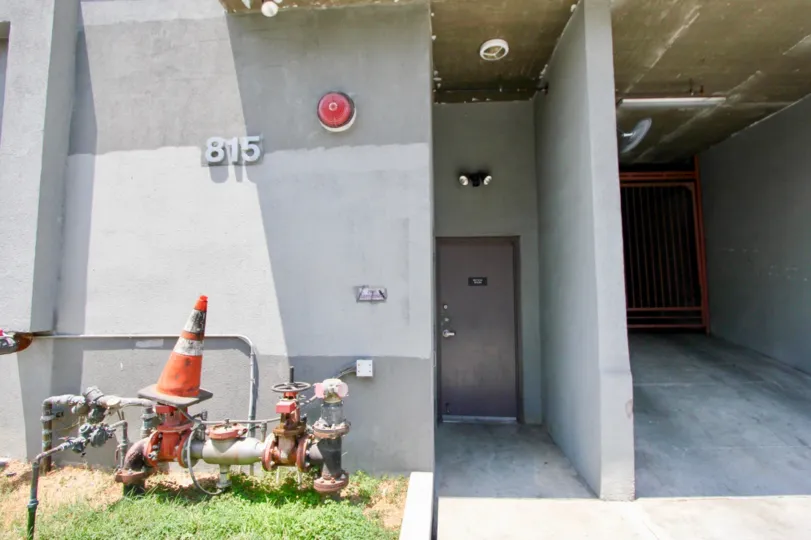 THIS IS IT... THE HOME MOST BUYERS ARE TRYING TO FIND! VERY ATTRACTIVE STREET APPEAL WITH 3 BEDROOMS DOWN - LARGE DEN THAT IS OPEN TO THE KITCHEN - ATTRACTIVE KITCHEN WITH GRANITE COUNTERS - NICE DINING ROOM - LARGE GAMEROOM OR MEDIA ROOM UP WITH EXTRA LA