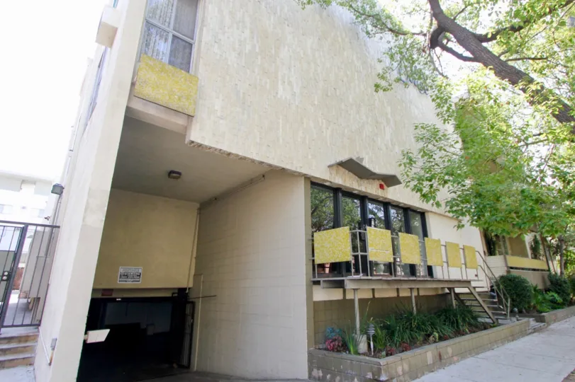 ESSEX HOUSE IN THE CITY OF KOREATOWN AND IN THE STATE OF CALIFORNIA