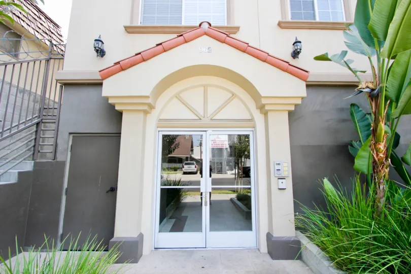 Creamy walls and entrance to Gramercy Homes, Koreatown, California