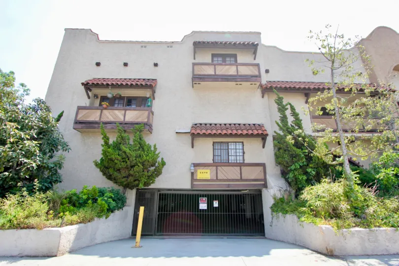 Territorial Residences at Hancock Townhomes in Koreatown CA