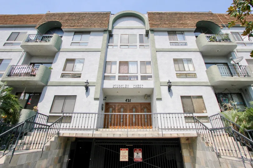 An efficient view of the front door and driveway entrance to the Kingsley Court