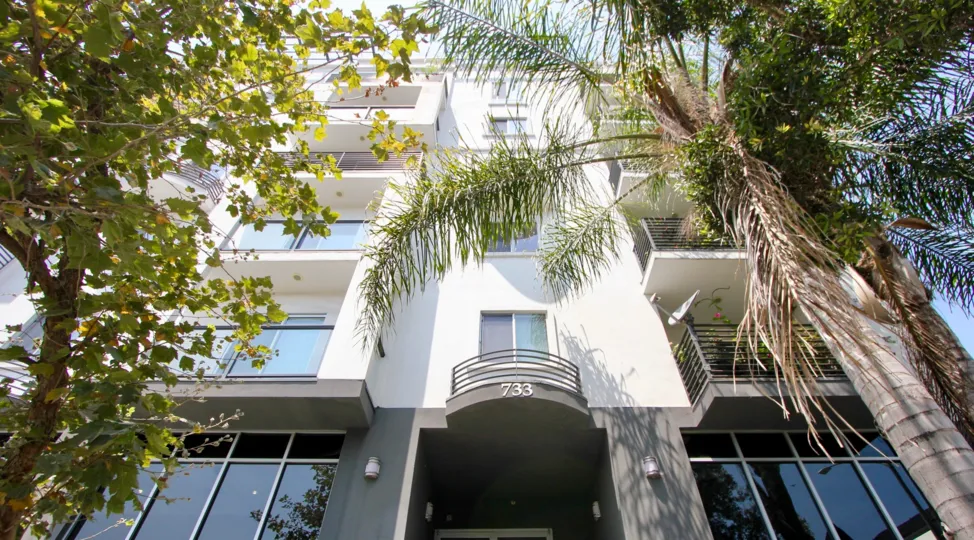 Enjoy an uptown view in this sleek and modern complex located in the Manhattan View community of Koreatown, California
