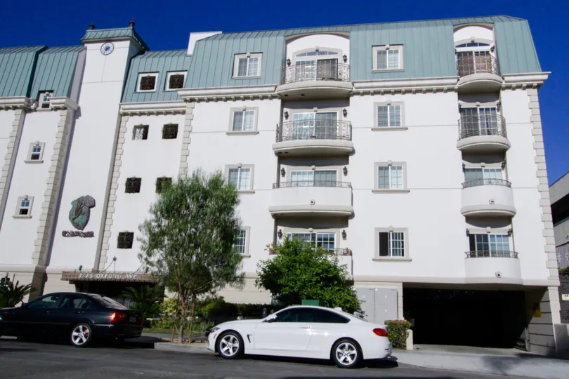 Oxford Square is a French Colonial condo building in Koreatown
