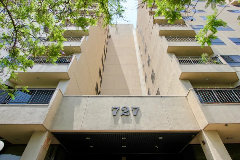 A tall apartment building in Koreatown California